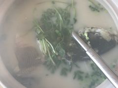 -天乐农家鱼头王(天目湖店)