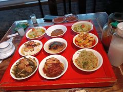 -蓝田九大碗民俗食府(蓝田店)