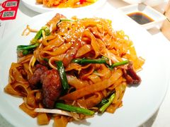 干炒牛河-南枝记·港式打边炉(新北万达店)