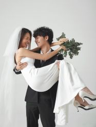 -女王风尚STUDIO·轻奢化定制