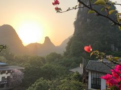 -刘姐啤酒鱼民族演艺餐厅(西街总店)