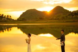 -AOROA·奥洛拉婚纱摄影·旅拍·礼服