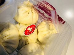 -白玉兰食品甜凤店(合生汇店)