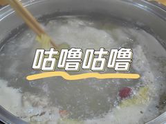 -风情丽江斑鱼火锅(孙家沟西南路80号店)