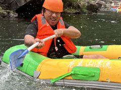 -安吉龙王山峡谷漂流