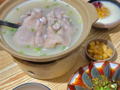 -叁煨蹄花·下饭盐帮菜(人民广场店)
