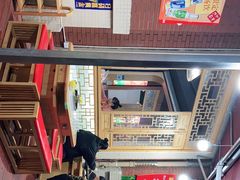 -正贰捌经重庆老火锅(建设路店)