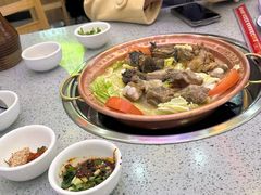 -阿婆情腊排骨火锅(金虹路店)