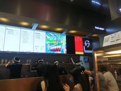 -喜茶(上海兴业太古汇店)