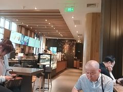 -星巴克(汾阳路店)