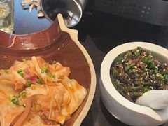 -川流不息·地道川菜·小龙虾(松东路店)