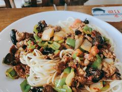 -阿达西新疆餐厅(西北大学店)
