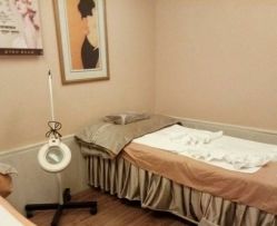 -时尚妈咪产后修复中心