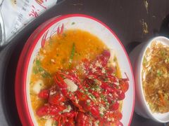 -川流不息·地道川菜·小龙虾(松东路店)