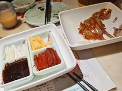 -韵秋荷(宝山龙湖天街店)