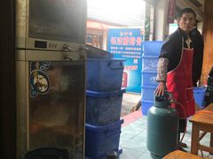 -钰洁腊排骨火锅