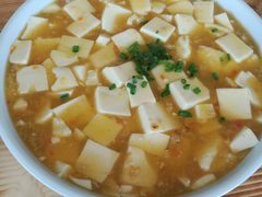 蟹粉豆腐-君豪蟹都·湖景·农家乐(蟹舫苑店)
