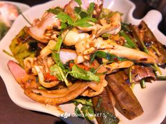 -大头虾越式风味餐厅(光明广场店)