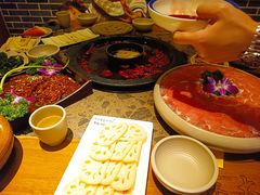 -舒家大院重庆老火锅(纪念塔店)