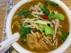 -牛八宝桂林米粉(八里庄店)