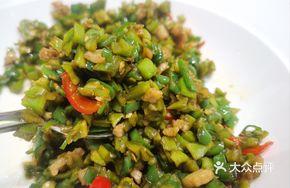 Braised Mustard Greens with Pork Minced Meat