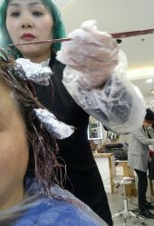 点击看大图 -八佰伴8008星级形象店