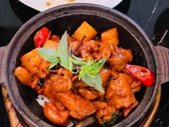 九层塔三杯鸡-Let's Taipei 非常烘焙(太古里店)
