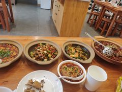 -彧玖食坊·川式砂锅酒馆(成山路店)