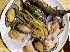 -九万士多港式海鲜粥底火锅(回龙观店)
