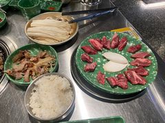 -欧巴炭烤肉오빠숯불구이(南京东路店)