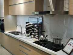 -佰丽爱家全屋定制(汶水店)