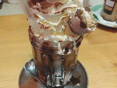 爆炸冰激淋巧克力-MIKAKU(万达广场上海宝山店)