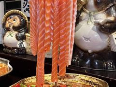 -雍容荟帝王蟹活龙虾展台自助(IFS黑金店)