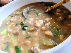青菜烧芋头-菲乐餐厅(三十年经营·湖滨路店)