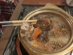上汤斑鱼锅-慢丽江·云南野生菌土鸡锅(付家庄店)