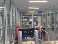 -关西国际机场直营免税店