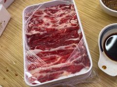 -杨老板·海鲜集市火锅·鲜切牛肉(中防万宝店)