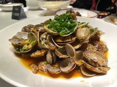 姜葱炒花蛤-顶特勒·黄鱼馆·特色菜(上海大世界店)
