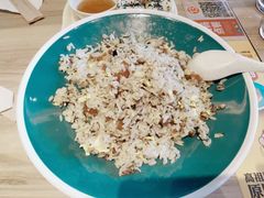 土香肠橄榄菜炒饭-咬不得高祖生煎·简餐(金逸影城店)