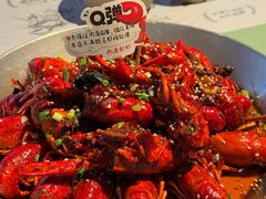 -巴厘龙虾·榜首油焖大虾(音乐学院·沿江酒馆店)