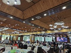 -绿雅居原生态农庄(小涌店)