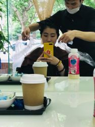 -CARR SALON