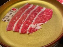和牛M9胸肉-温禾牛·和牛寿喜烧自助火锅(恒基名人店)