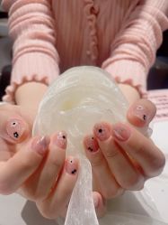 -丽心自助美甲美睫