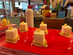 -咖啡苑自助餐厅·中国大饭店
