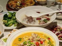 秘制酸汤鱼-清真·卡德尔大叔新疆主题餐厅(龙汇路店)