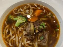 -康师傅私房牛肉面(马泉营奥莱店)