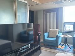 -喜鹊愉家酒店(郑州曼哈顿博览中心地铁站店)