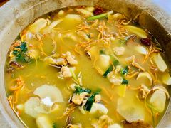 -抚仙湖生态石锅鱼野生菌(告庄店)