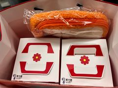 -花花卷卷·鲜食蛋糕(静安久光百货店)